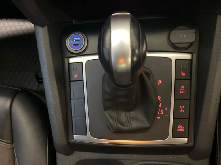 0c7fbcfd-4e04-4eb3-ad37-03841d94ca1e