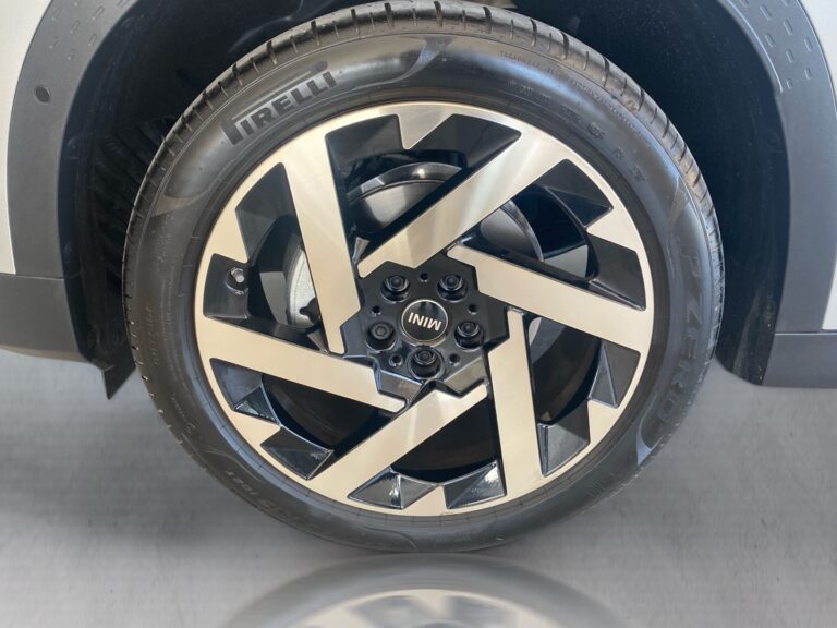 136e03e1-53b1-4508-ab76-d3940a41d71f