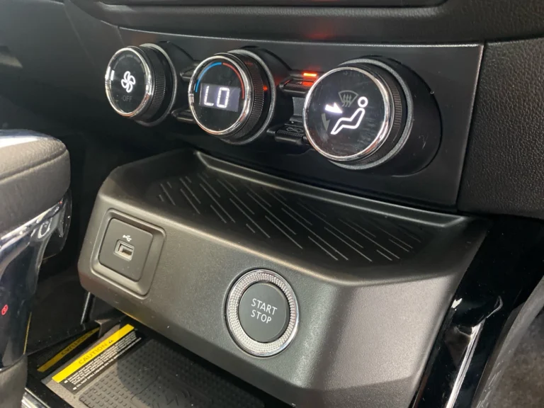 3aadb5fa-787b-479b-943d-597e5d5769a3