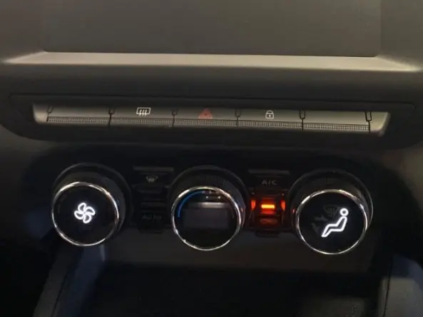 3f2beb5f-8913-4a41-8565-772bcbb26d95