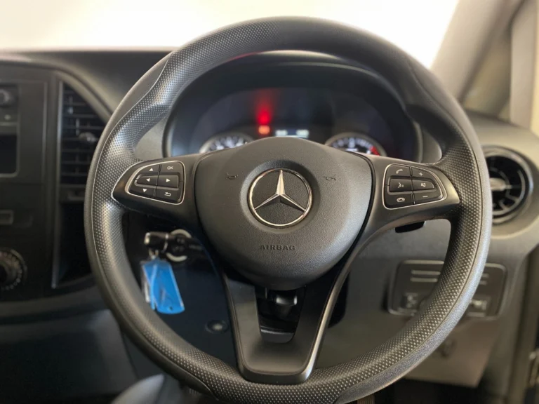 44e40ac7-c5c2-4ebe-a438-ad13d3ad0545