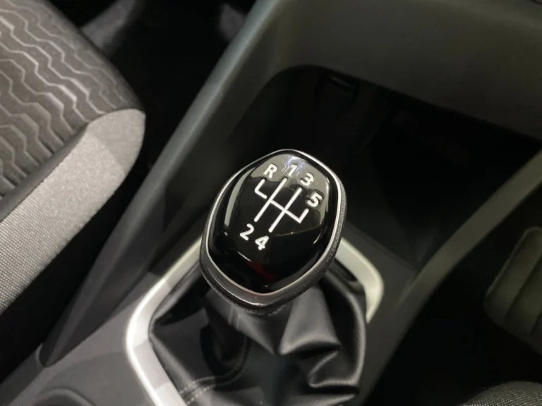 4dfcad4f-dce3-4637-8587-c0ed7ef2a638