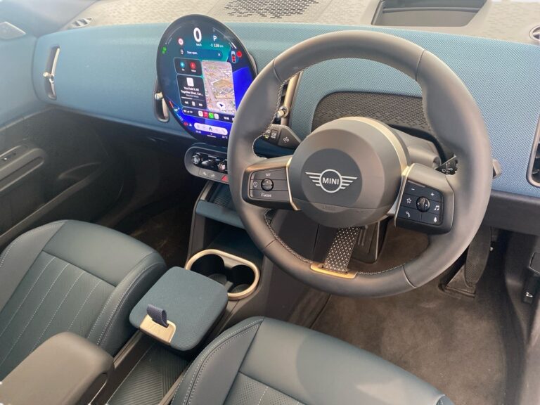 582138ee-3df3-4c41-82a6-c4286470f11f