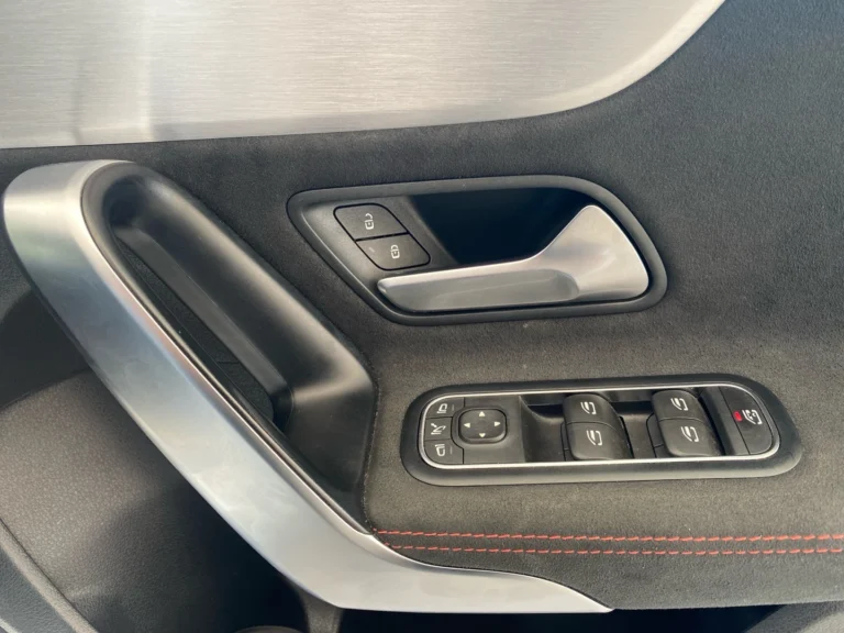 7d24c60b-39a3-444f-84f7-a6dc3b060de3