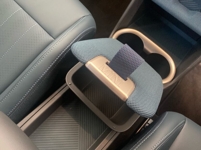 91dfd8f7-f207-4270-9d44-4fd5c70b0157