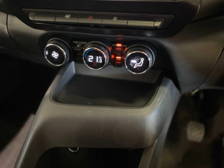 95e6f3e3-a2e6-4731-bb21-e3b11dffef82