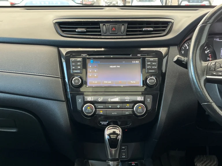 a6f25431-6e32-4c00-a33f-d611cbe463e8