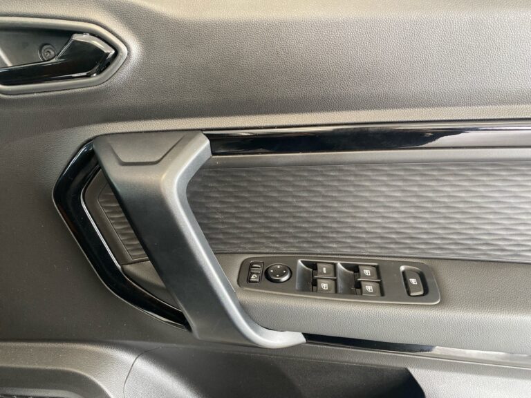 cf4c90b1-0ec1-4208-a633-f58cd148efc5