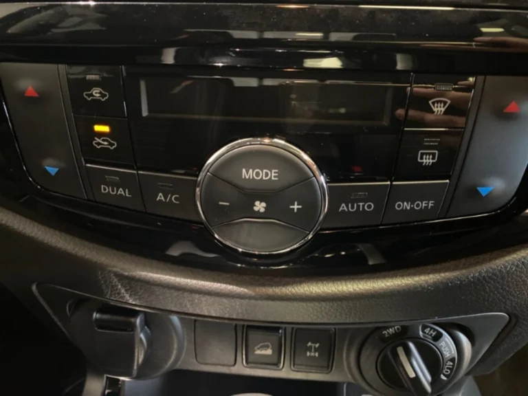 d23d93ea-8f73-4c50-8ba0-43f6b2d79302