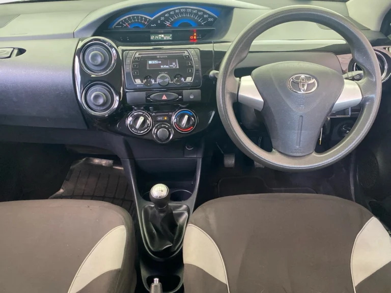 e4cbc033-f181-42f8-af19-063f1df6d801