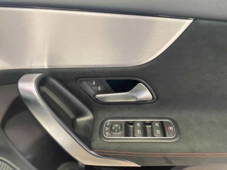 f289b05a-99e8-4133-bc15-de7b685a0d57