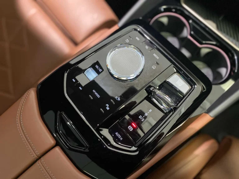 fc5b5e18-0a68-44ac-9aa4-fa61416336c1