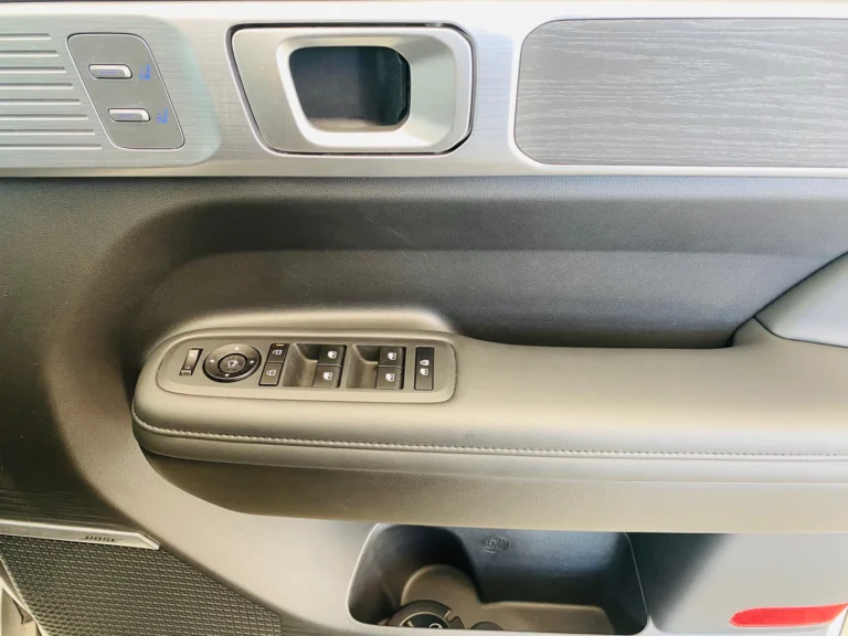 391ba5b9-f1b7-4bdb-97af-a5a320ce57a2
